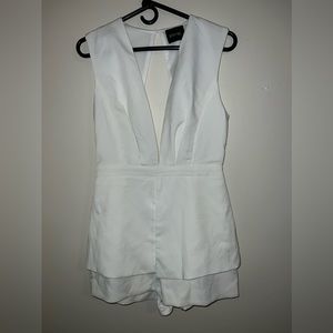 Do+Be White Peplum romper. Hello Brides 🤩